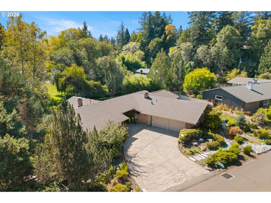 6960 SW Raleighwood Ln, Portland, OR 97225 - #3