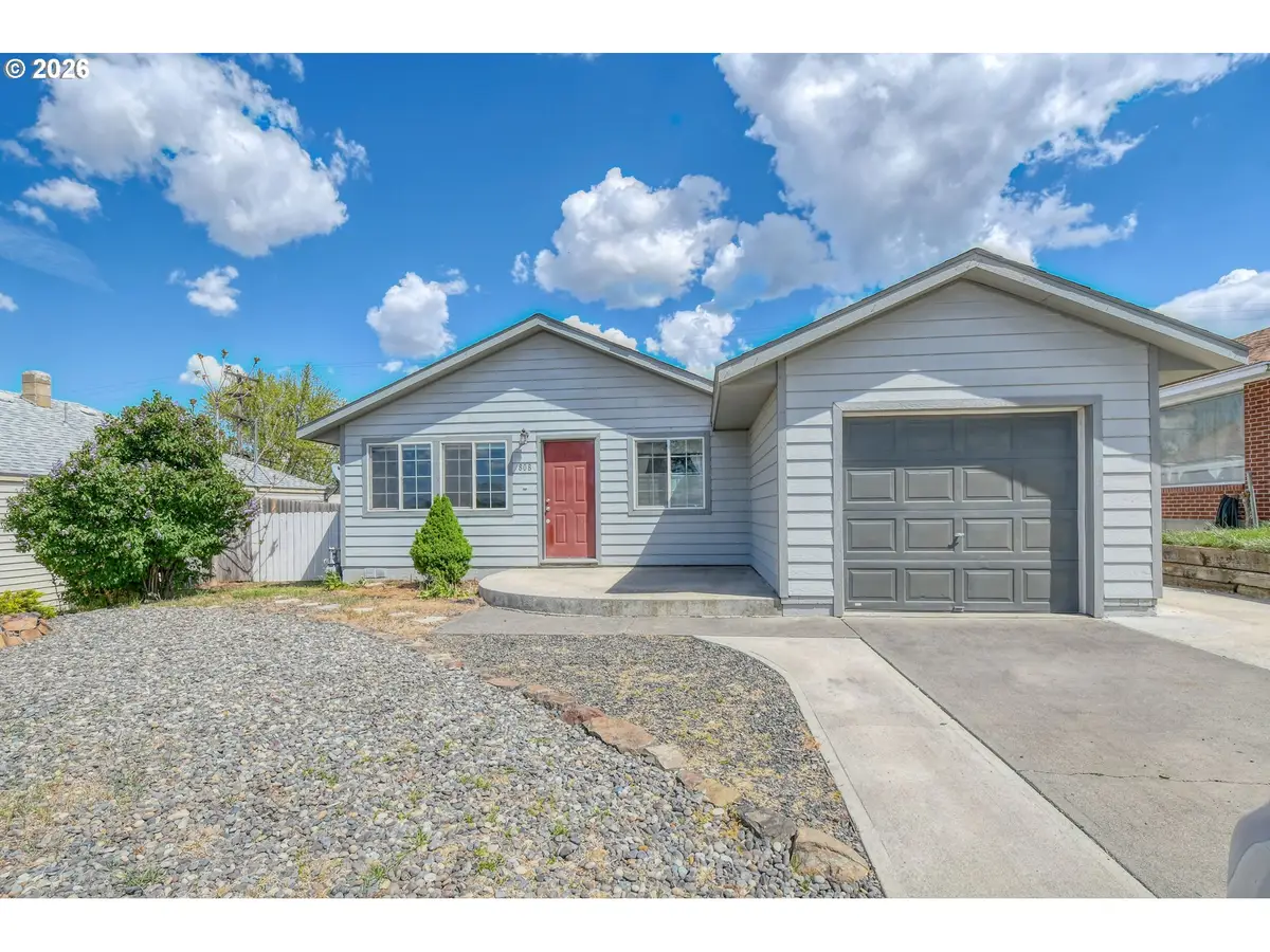 808 SE 6th St, Pendleton, OR 97801 - #1