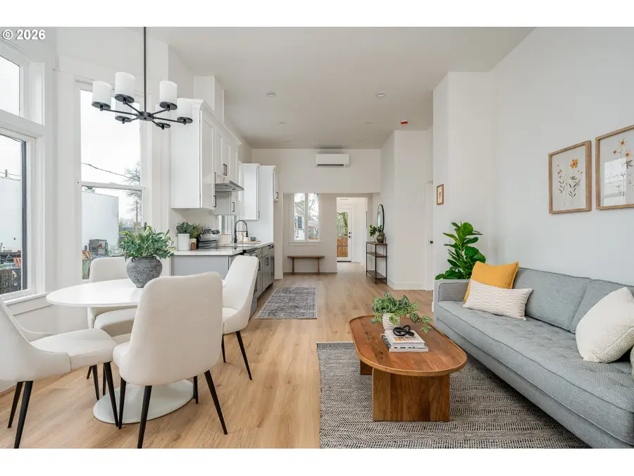 236 NE Sacramento St, Portland, OR 97212 - #3