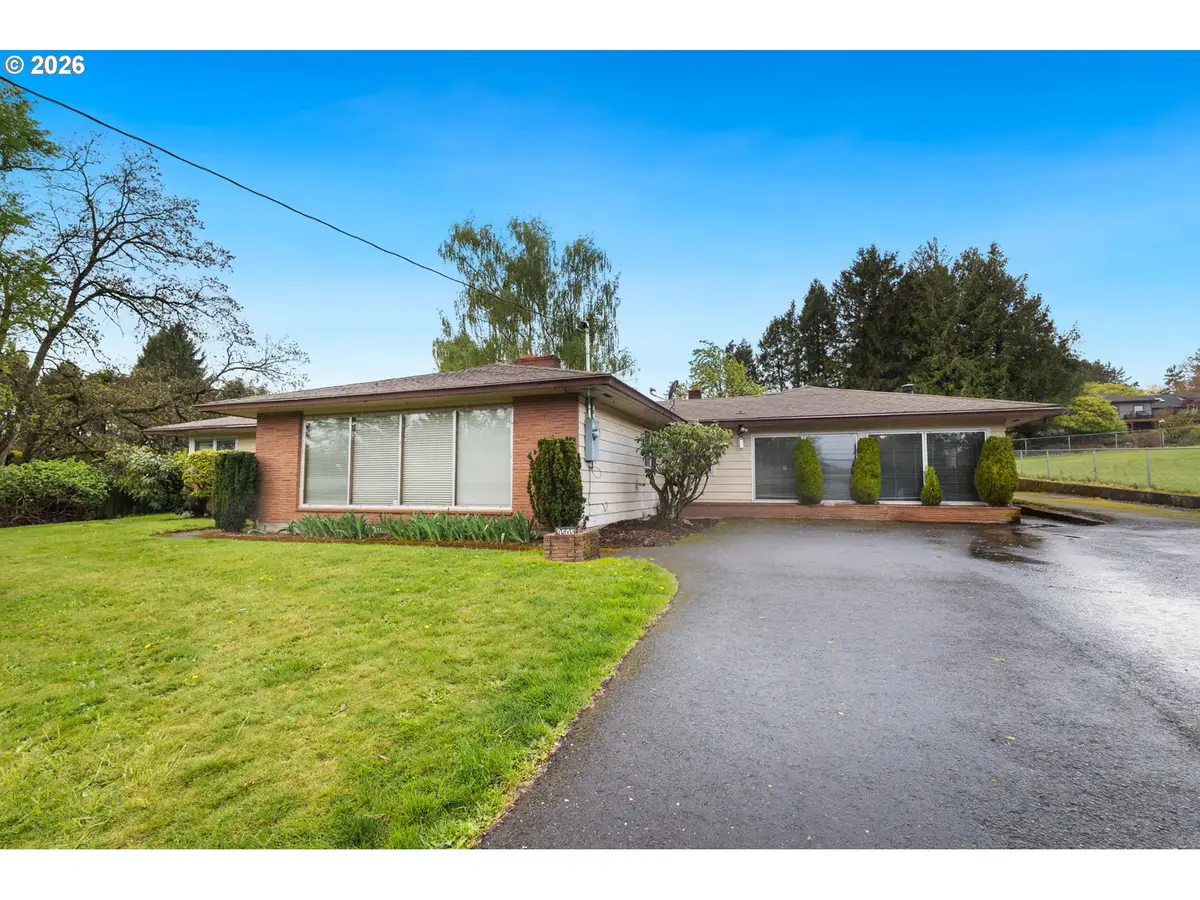 9505 SE 132nd Ave, Happy Valley, OR 97086 - #1