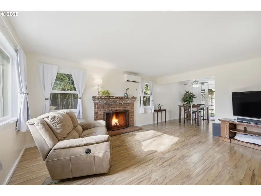 47 Van Fossen Ct, Eugene, OR 97404 - Image #3