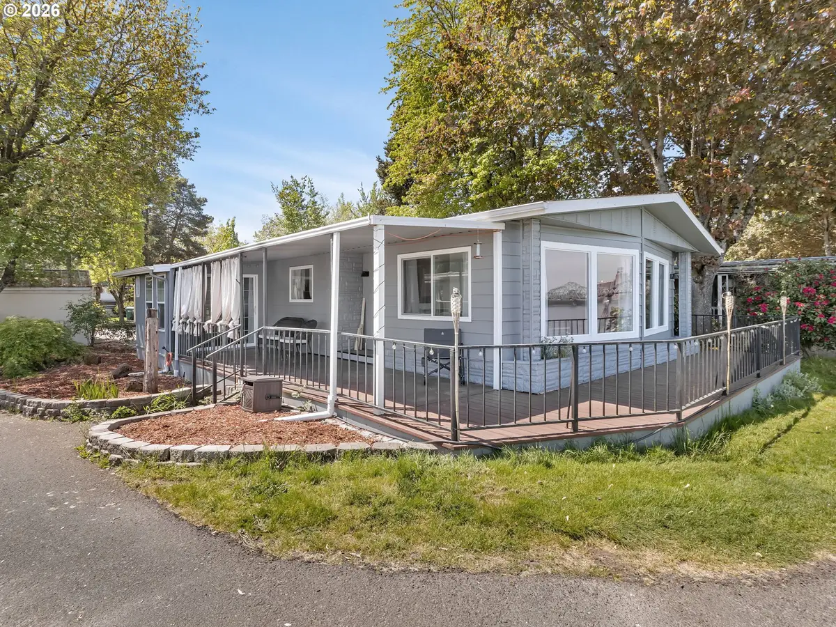 2201 N Menzies Dr, Portland, OR 97217 - #1