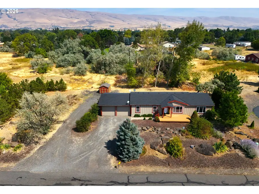 527 Sunridge Ave, Dallesport, WA 98617 - #2