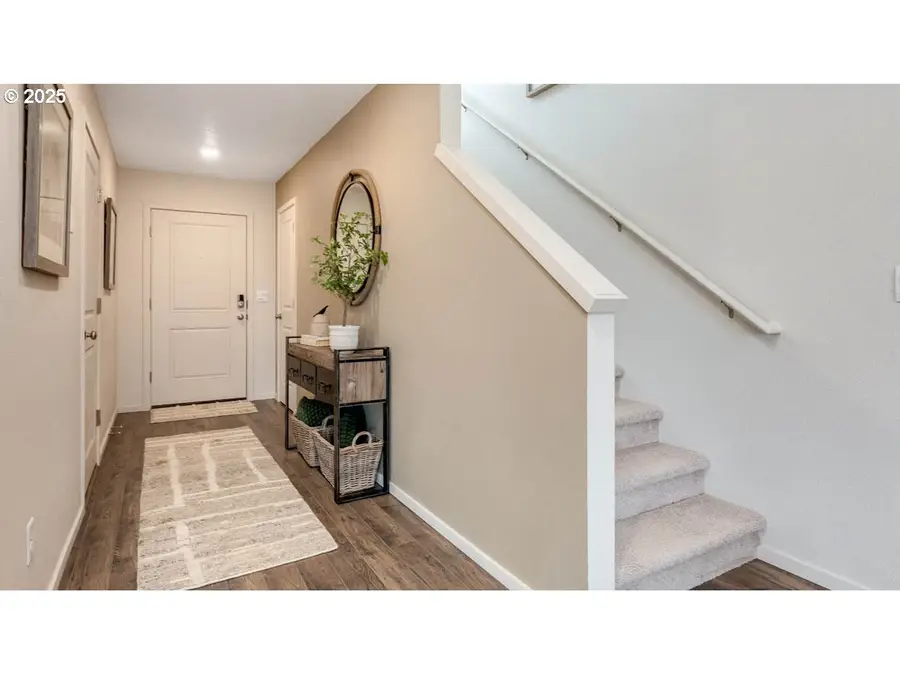 427 Pietro St Ne, Salem, OR 97301 - Image #2