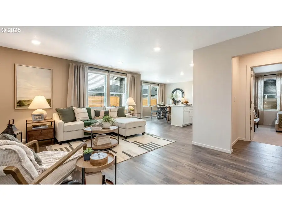 427 Pietro St Ne, Salem, OR 97301 - Image #3