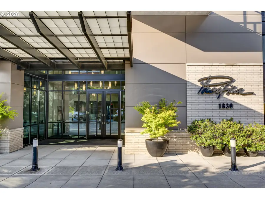 1830 NW Riverscape St #511, Portland, OR 97209 - #2
