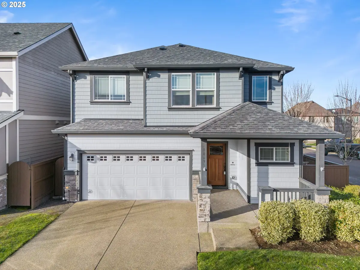10693 NW 288th Ter, North Plains, OR 97133 - #1