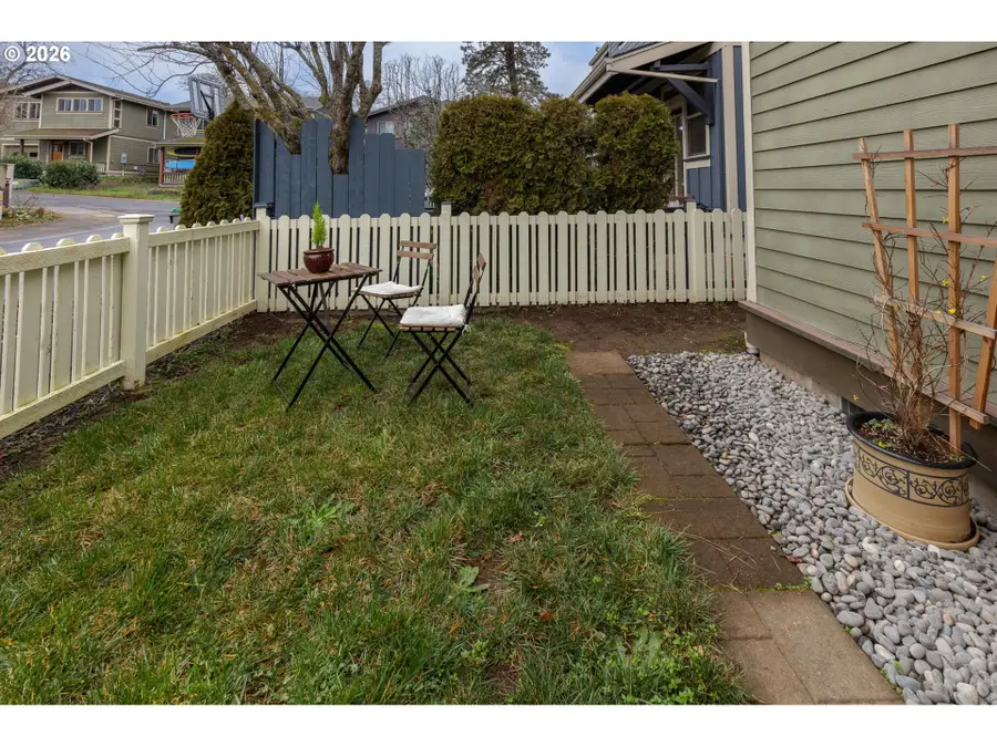 3117 May St, Hood River, OR 97031 - #2