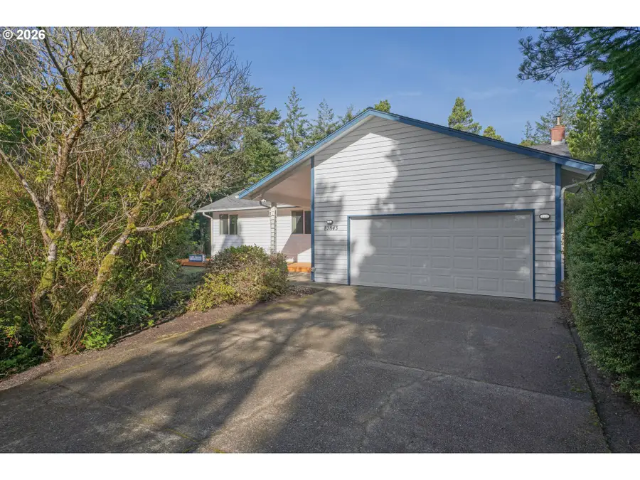 87843 Sandrift St, Florence, OR 97439 - #3