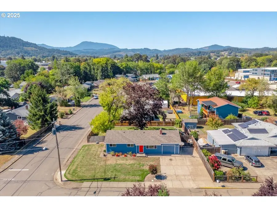 224 S 24th St, Philomath, OR 97370 - Image #3