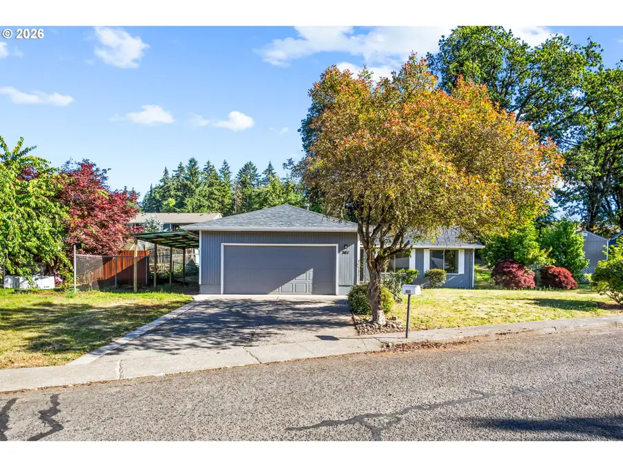 361 W Pine St, Sweet Home, OR 97386 - #2