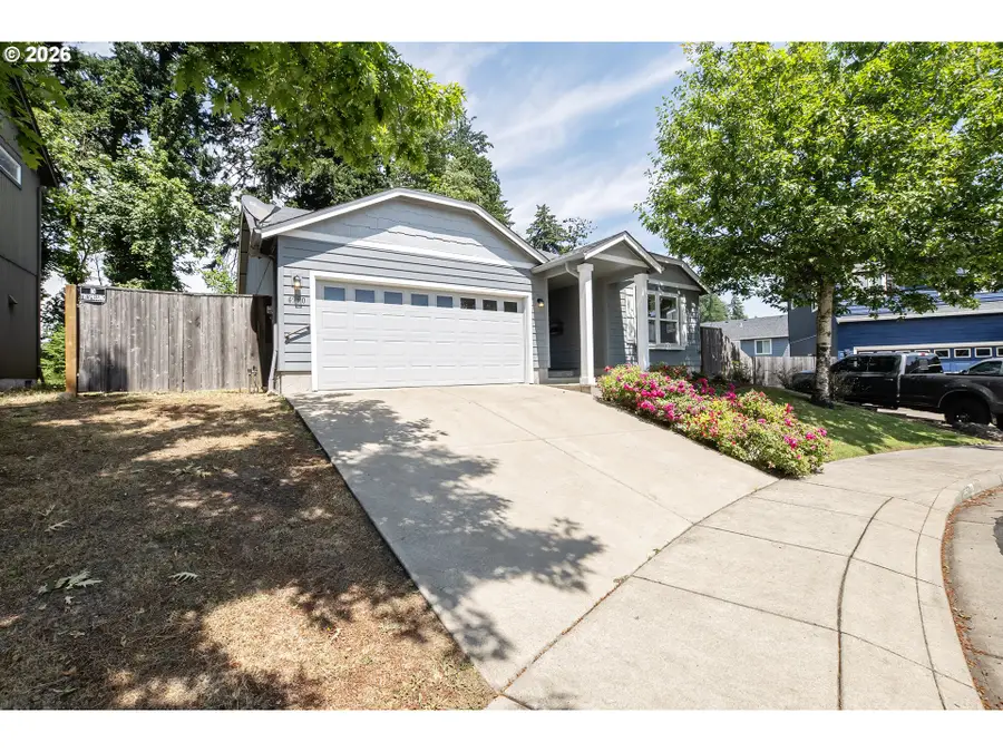 4950 Glacier Dr, Springfield, OR 97478 - #2