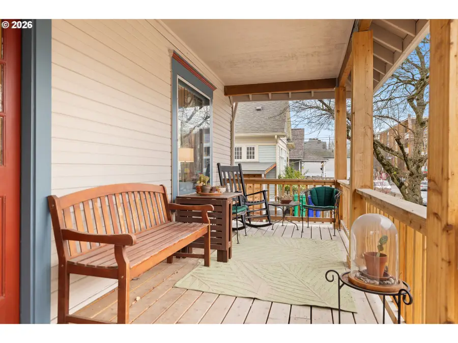 802 SE 35th Ave, Portland, OR 97214 - #2