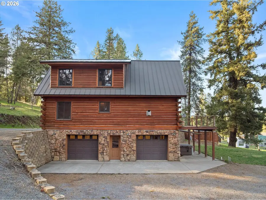 64290 Old Oregon Trail Rd, Meacham, OR 97859 - #3