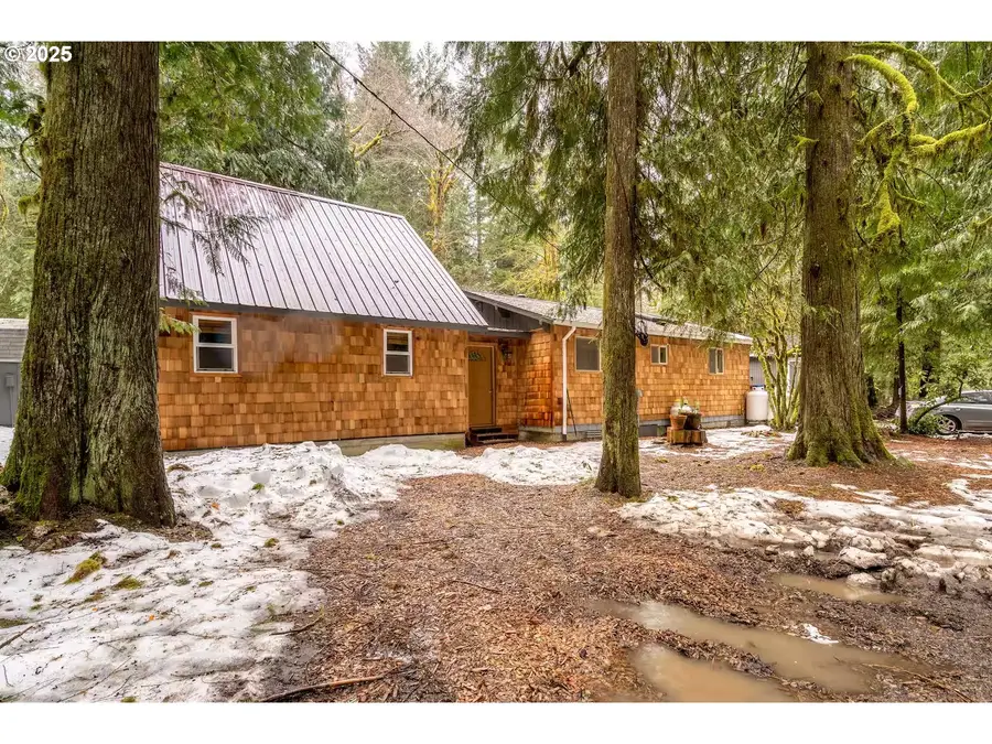 71010 E Mcfarland Rd, Rhododendron, OR 97049 - Image #2