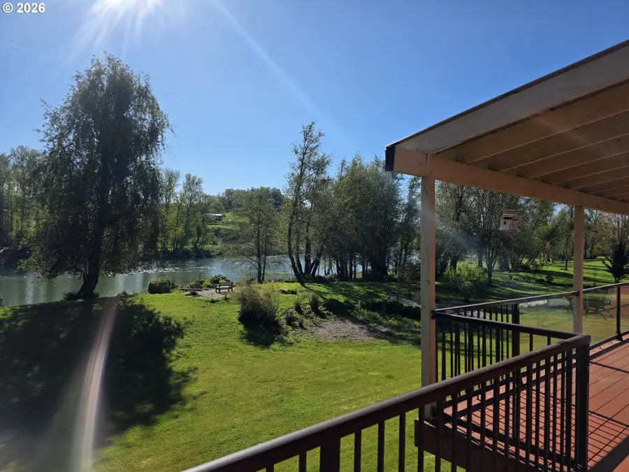 549 Bailey Dr, Roseburg, OR 97471 - #3