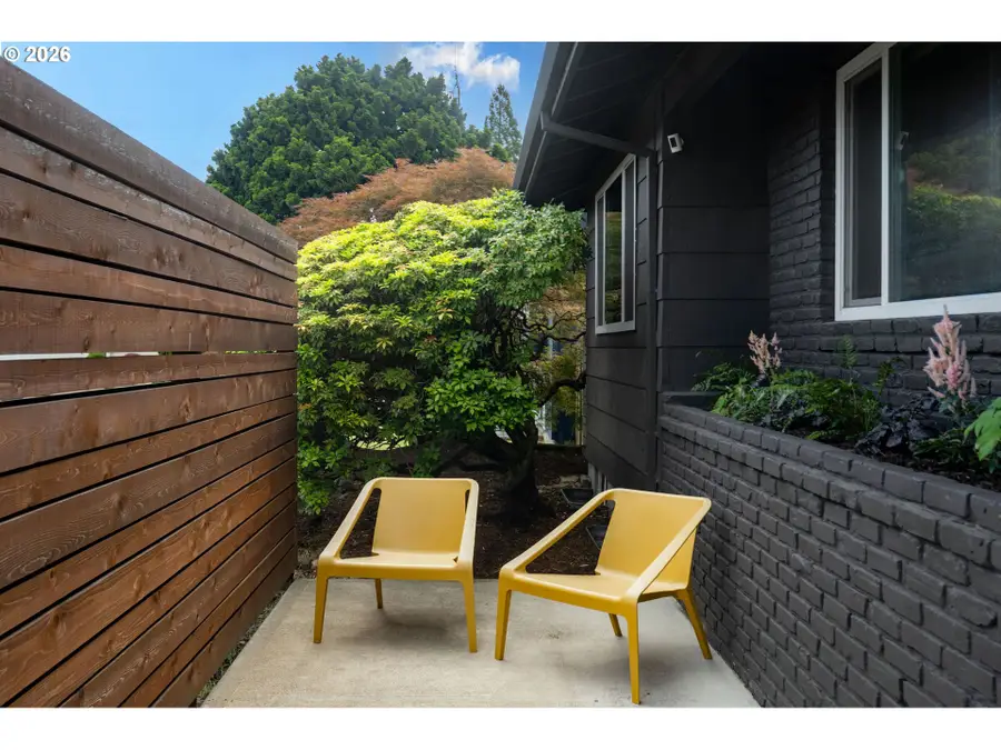 13000 NE Stanton St, Portland, OR 97230 - #3