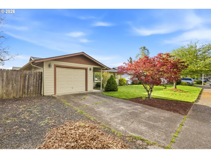 2880 SE Aldrin Pl, Corvallis, OR 97333 - #2