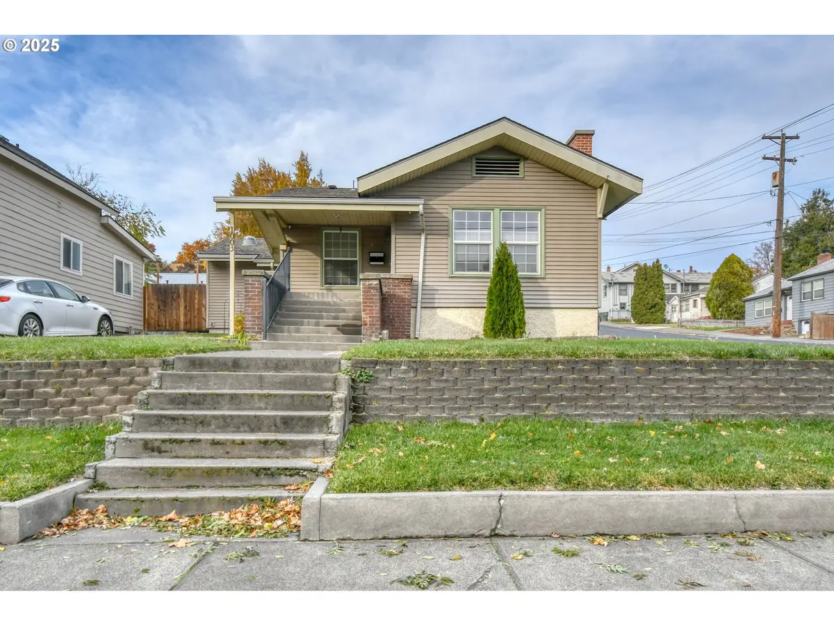 1003 NW Carden Ave, Pendleton, OR 97801 - Image #1