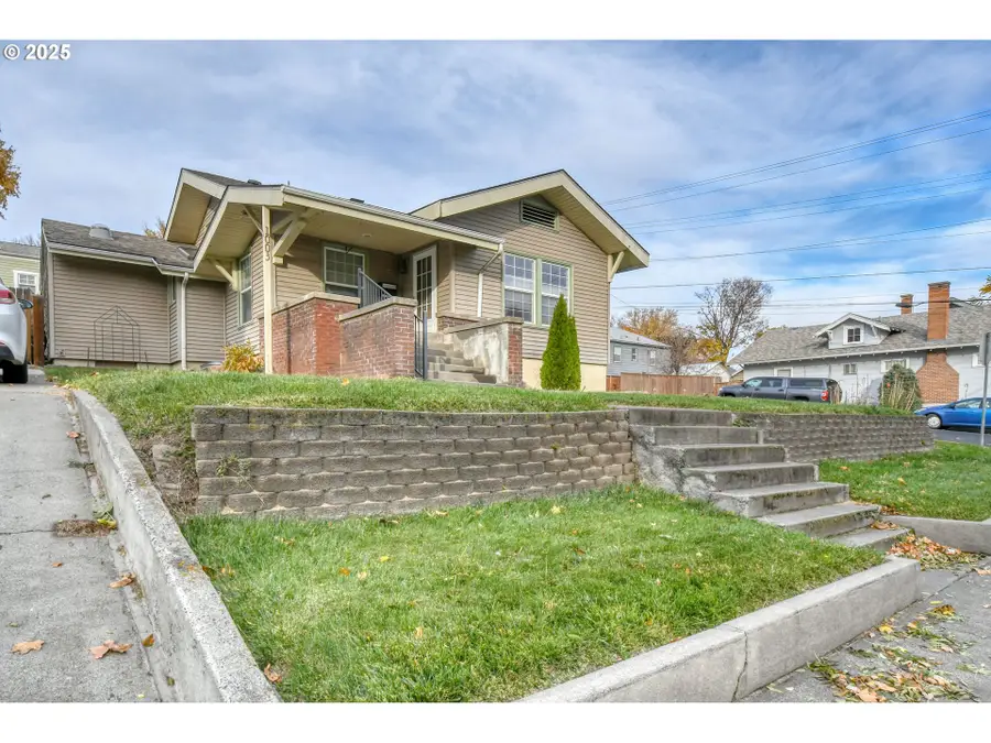 1003 NW Carden Ave, Pendleton, OR 97801 - Image #3