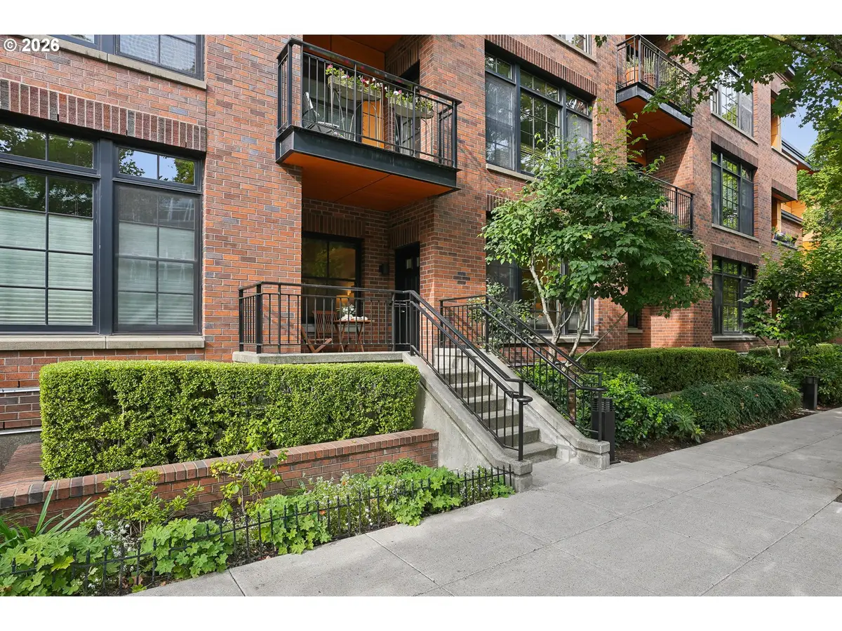 2335 NW Raleigh St, Portland, OR 97210 - #1