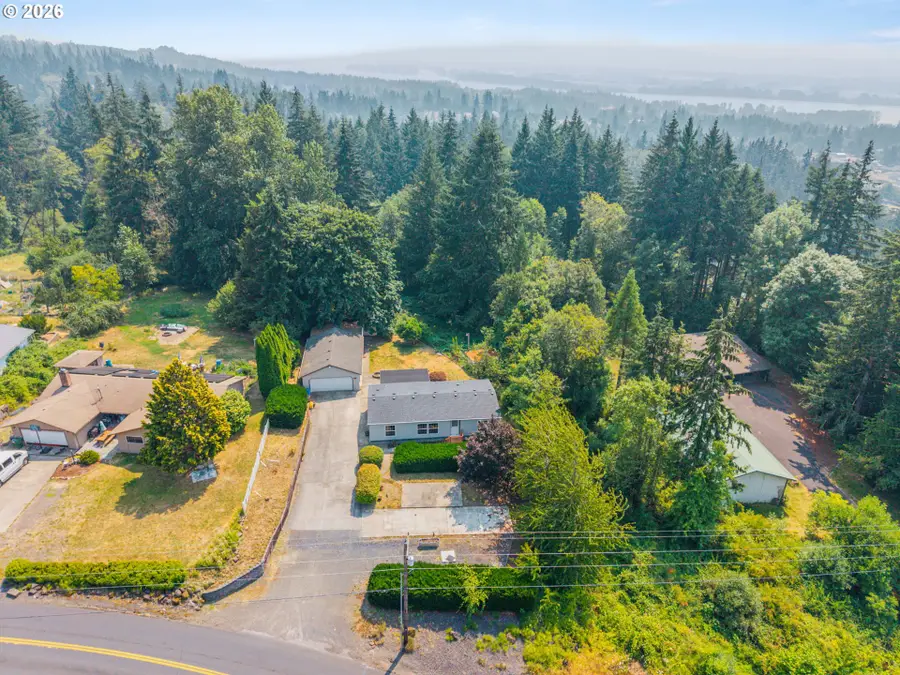 585 Gore Rd, Kalama, WA 98625 - #2