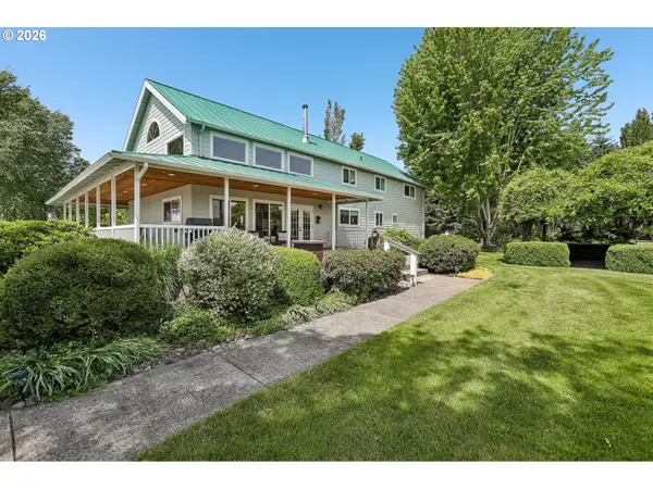 298 Roberson Rd, Woodland, WA 98674