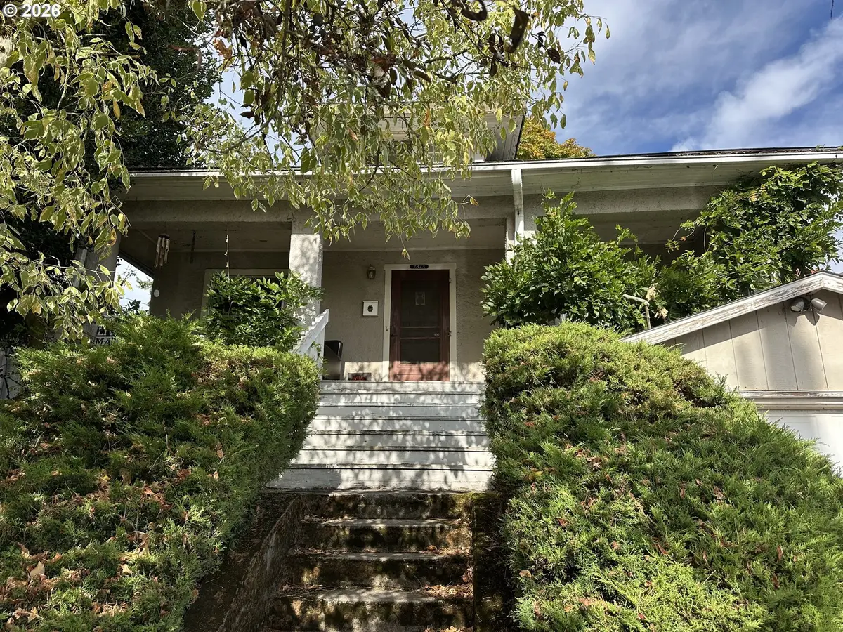 2823 N Killingsworth St, Portland, OR 97217 - #1