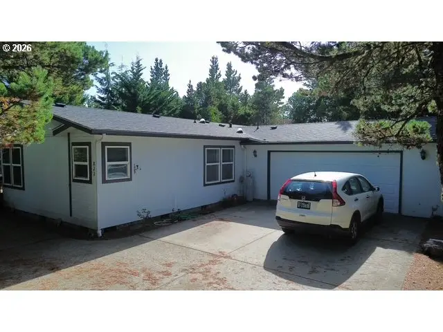 822 Munsel Creek Loop, Florence, OR 97439 - #1
