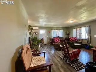 516 W Railroad Ave, Goldendale, WA 98620 - #3