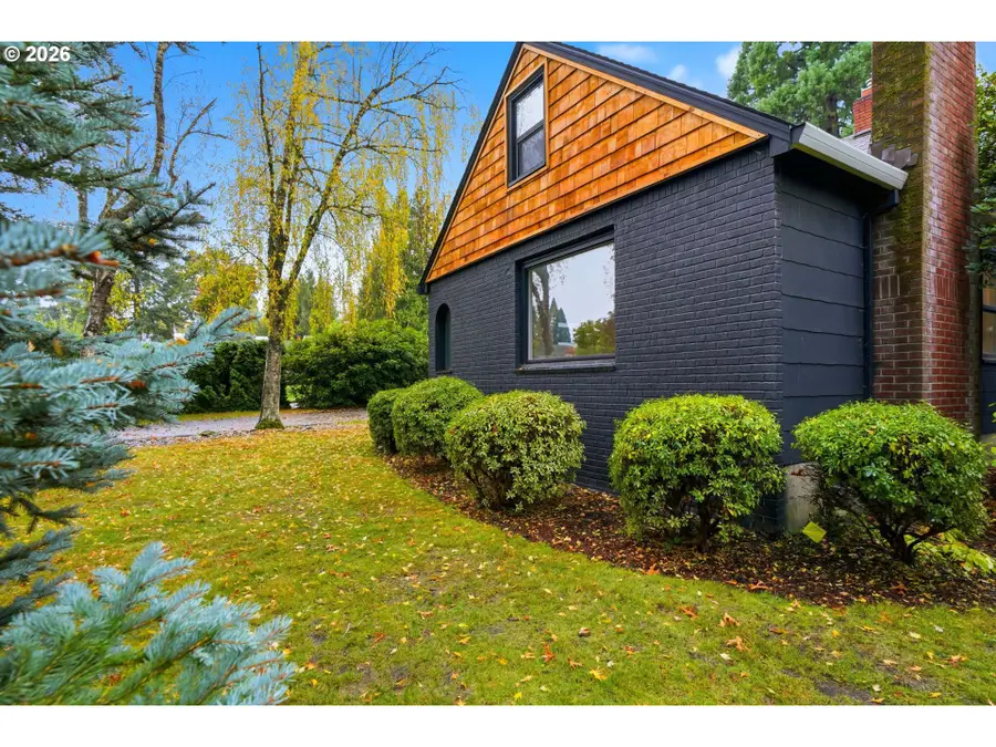 5625 SE Oetkin Rd, Milwaukie, OR 97267 - #3