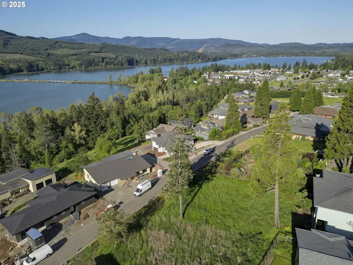 Sunridge Lane #41, Lowell, OR 97452 - Image #1