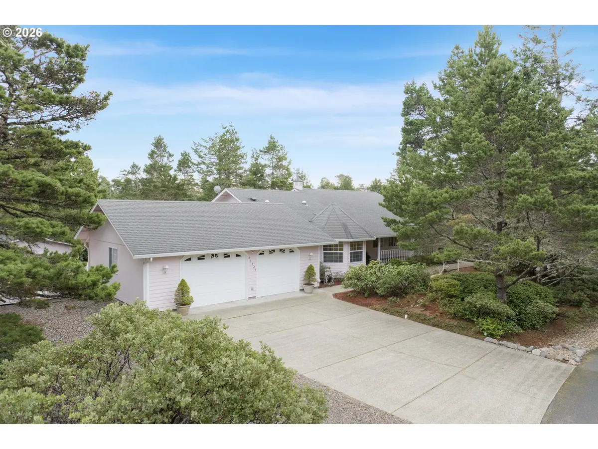 87629 Woodmere, Florence, OR 97439 - #1