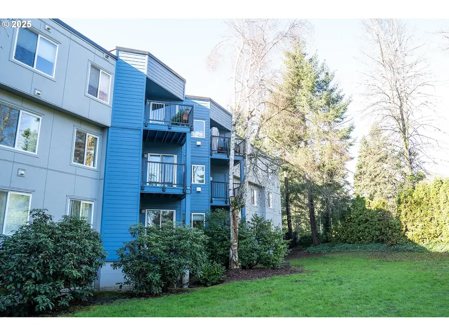 8720 SW Tualatin Rd #206, Tualatin, OR 97062 - Image #2
