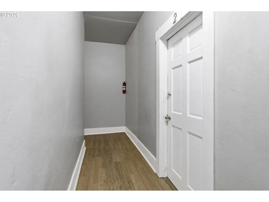 302 17th Ave, Longview, WA 98632 - #3