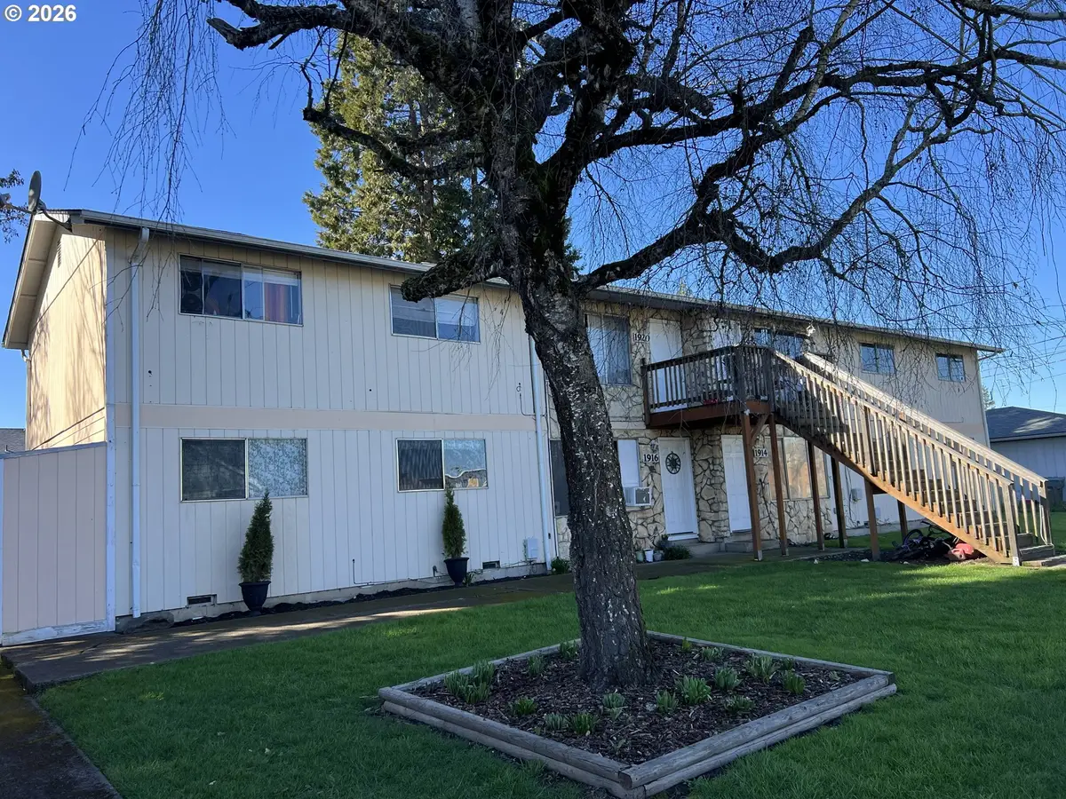 1920 SE Jefferson St Se, Albany, OR 97322 - #1