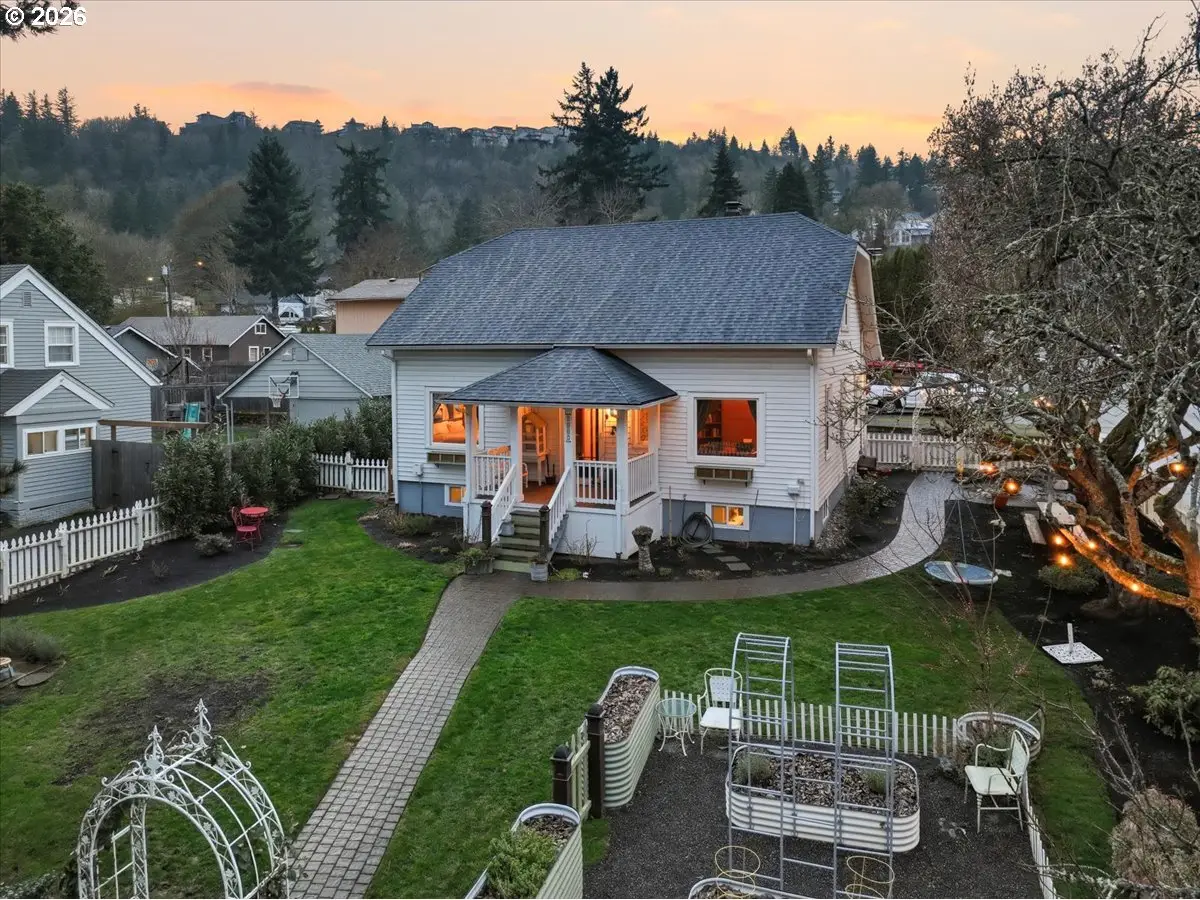 2207 SW 6th Ave, Camas, WA 98607 - #1