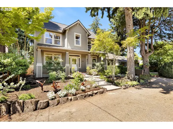 7233 SW 26th Ave, Portland, OR 97219
