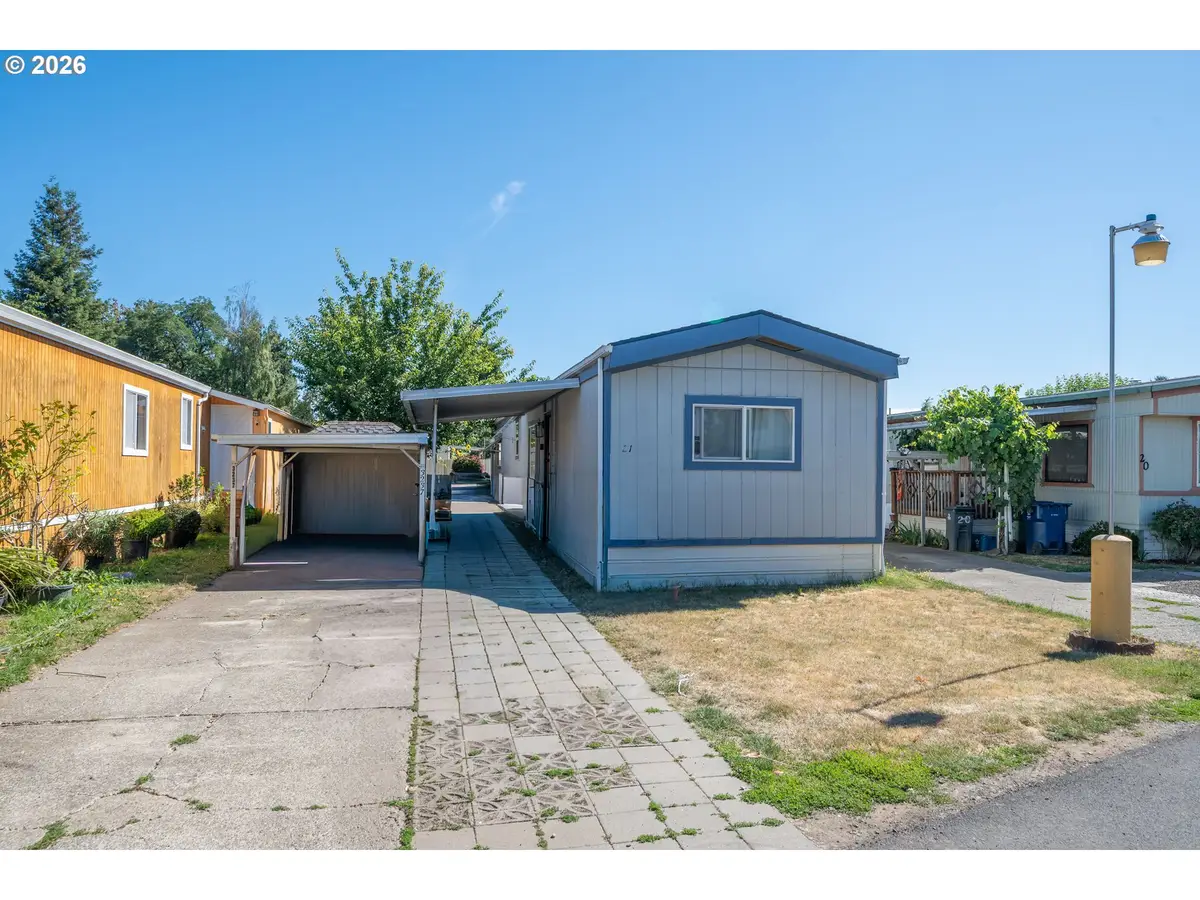 3237 Elm St #21, Hubbard, OR 97032 - #1