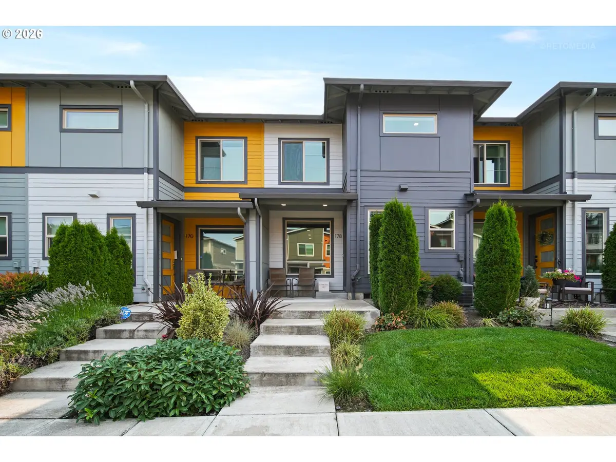178 SW Lancaster Ct, Troutdale, OR 97060 - #1