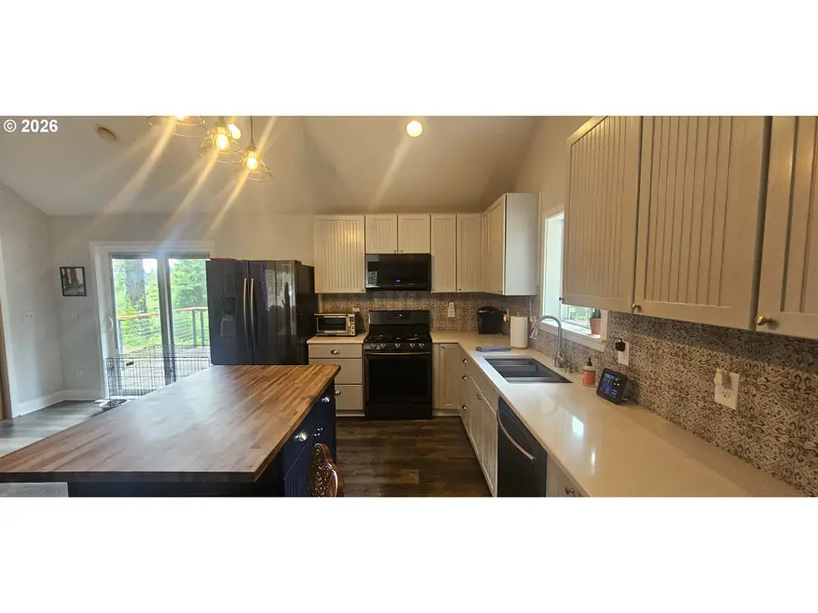 25789 NW Green Mountain Rd, Banks, OR 97106 - #2