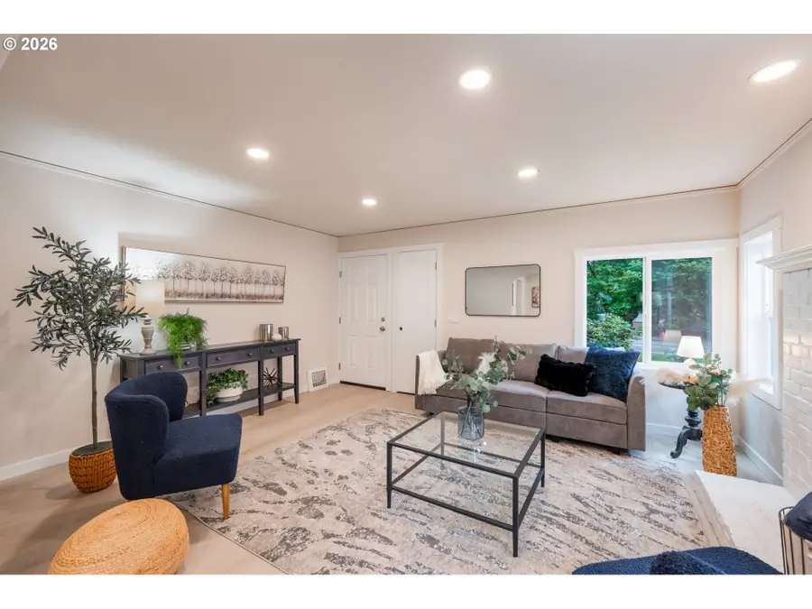 6240 SW Lombard Ave, Beaverton, OR 97008 - #3