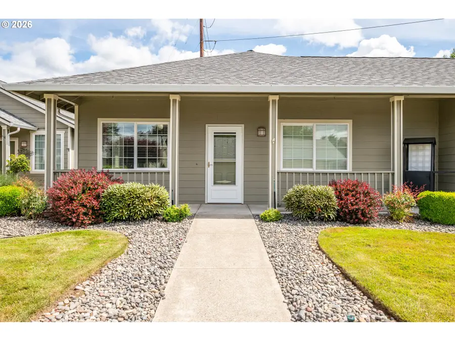 5558 Solo Point Dr, Longview, WA 98632 - #3
