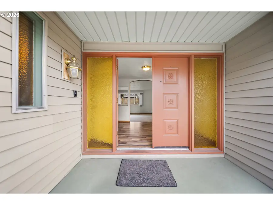 6335 SE Molt St, Milwaukie, OR 97267 - #3