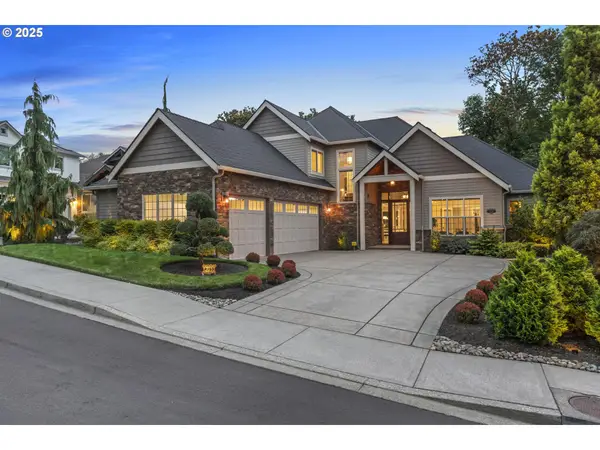 12010 NW 48th Ct, Vancouver, WA 98685