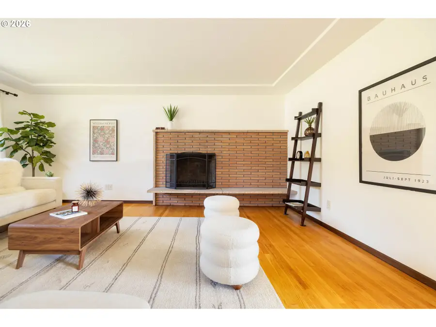 918 NE 152nd Ave, Portland, OR 97230 - #3