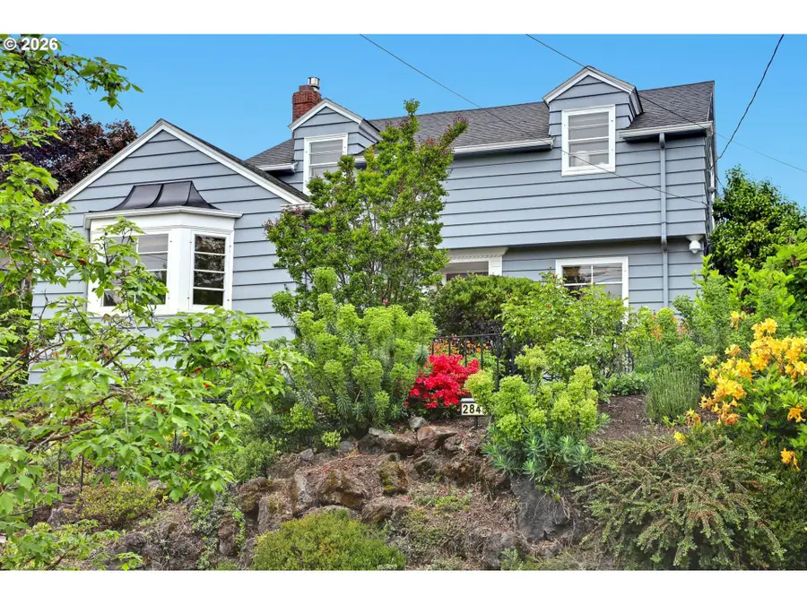 2845 NE Dunckley St, Portland, OR 97212 - #2