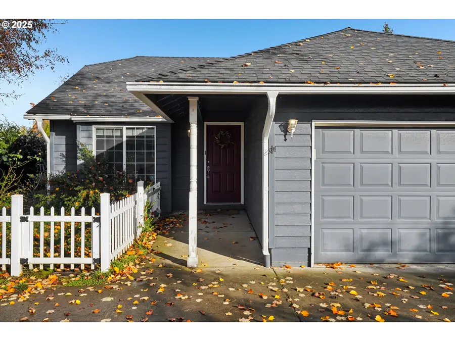 463 Hrubetz Rd, Salem, OR 97302 - Image #2