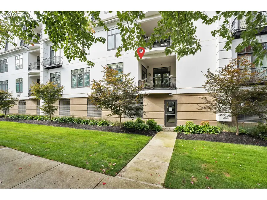 707 N Hayden Island Dr #226, Portland, OR 97217 - Image #2