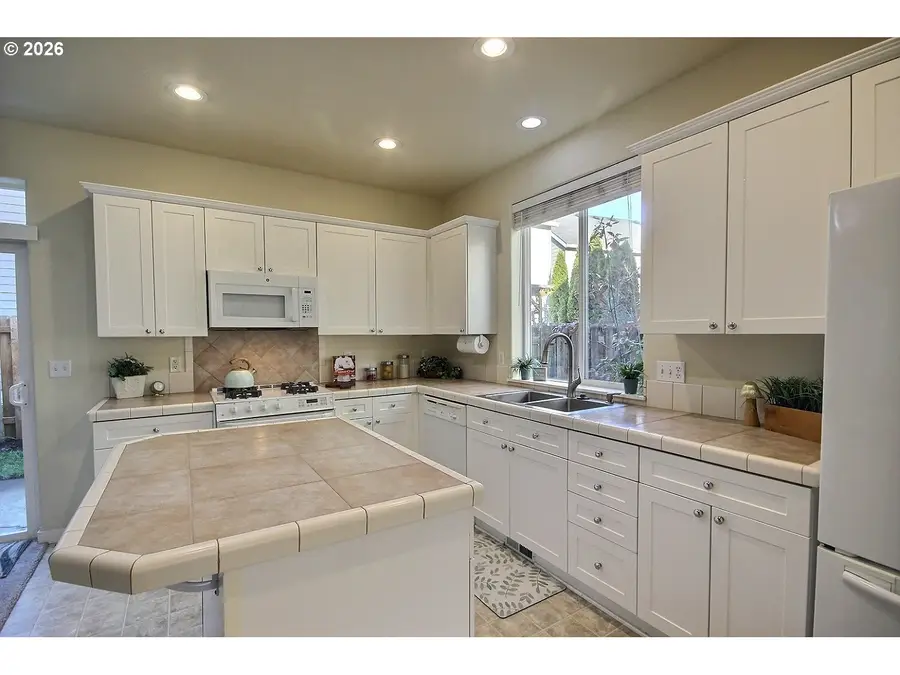 20797 NW Longbow Ln, Beaverton, OR 97006 - #3